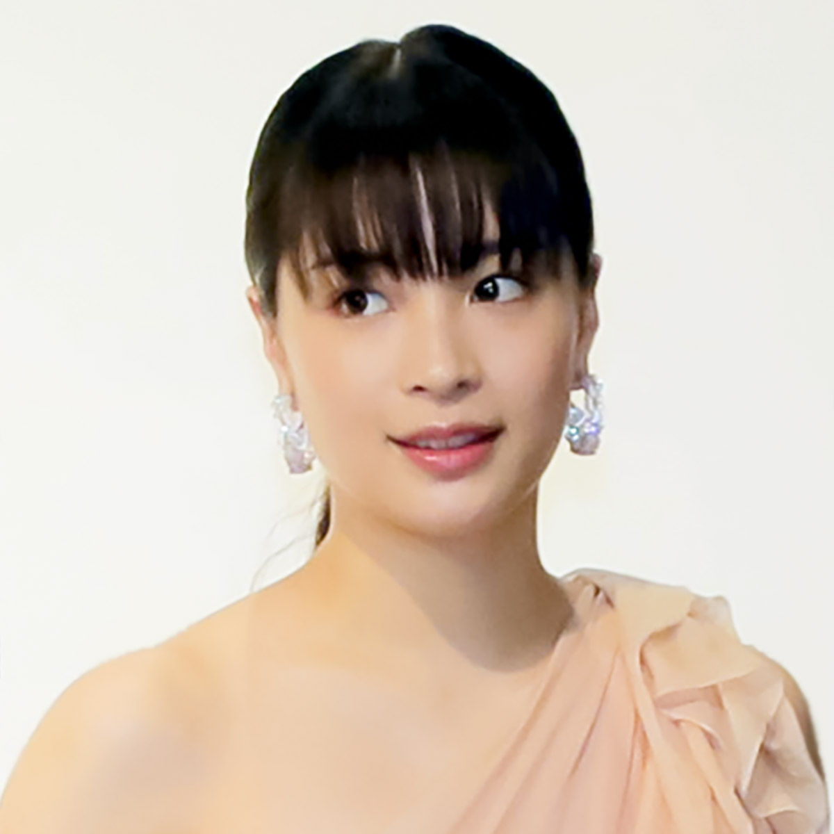 広瀬 すず バスト