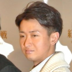 【「嵐」解散発表】「大野智のデザインタトゥーが決定打」の指摘！進んでいた“宮古島ビジネス”