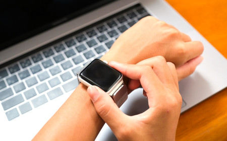 スマートウォッチ