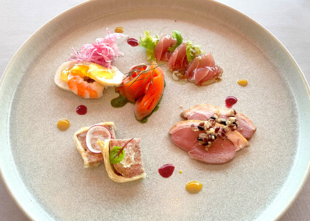 前菜の盛り付け