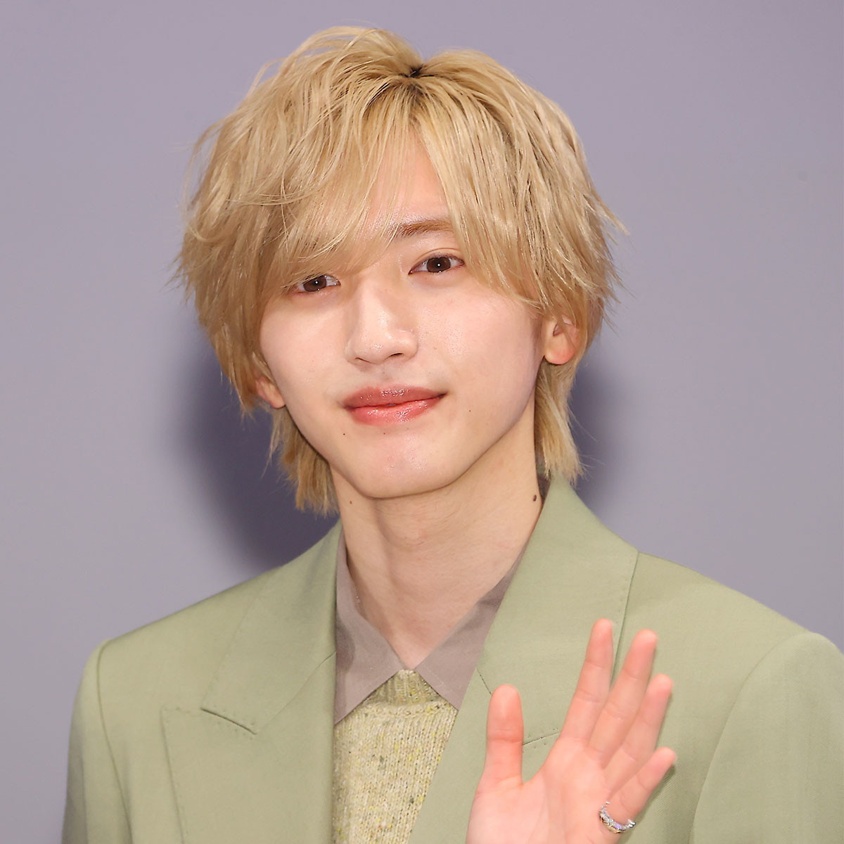 道枝駿佑に心配の声も…長尾謙杜、“熱愛報道後に「CDTV」生出演”も