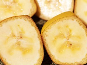 糖度25度！ 皮ごと食べられて超絶に甘い「ともいきバナナ」は何がスゴイ？