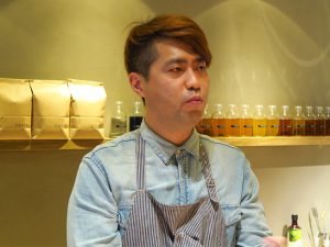 李 尚勲（イ サンフン）さんは、ソウルの5つ星ホテルでフレンチを学び、2006年に来日。フレンチと韓国料理の融合を得意とする