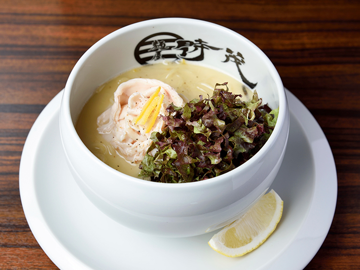 埼玉の名店『麺屋時茂』がついに東京へ！ 鶏の可能性を極限まで引き出した美しき「鶏白湯」
