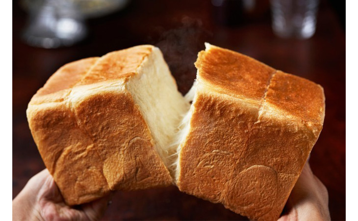 「極美“ナチュラル”食パン」900円／一斤