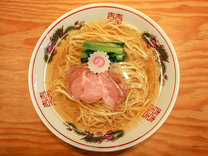 東京・本郷三丁目の名店『中華蕎麦にし乃』の水原氏が新たにオープンした『キング製麺』（北区）の「白だしラーメン」