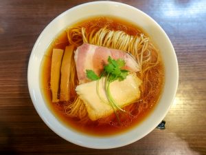『らぁ麺 紫陽花』（名古屋市）の「醤油らぁ麺」