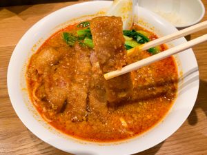 「排骨担々麺」980円
