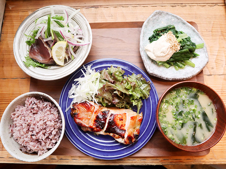ビジネスマンのための筋肉メシ 東京アスリート食堂 でタフな体を作る食事法を体験してきた 食楽web