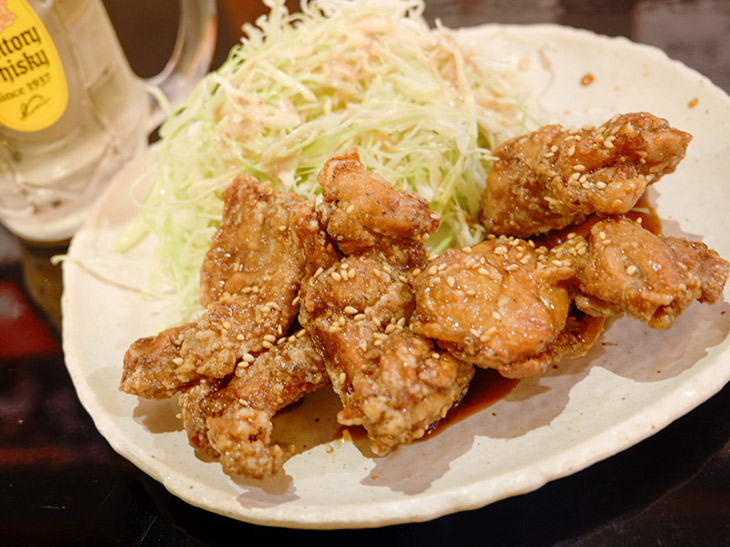 お酒が進みすぎる！ 高円寺で人気の『九州みくに』で絶品「霧島鶏のからあげ」を食べてきた