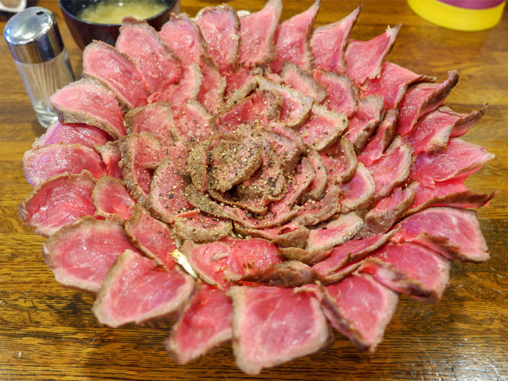 パッと花が開いたかのように美しい「がぶ丼」肉1ポンド3340円
