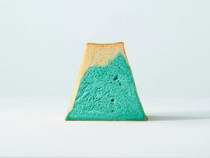 雄大な富士山型の食パン！ 食パン専門店『FUJISAN SHOKUPAN』に行列ができる理由