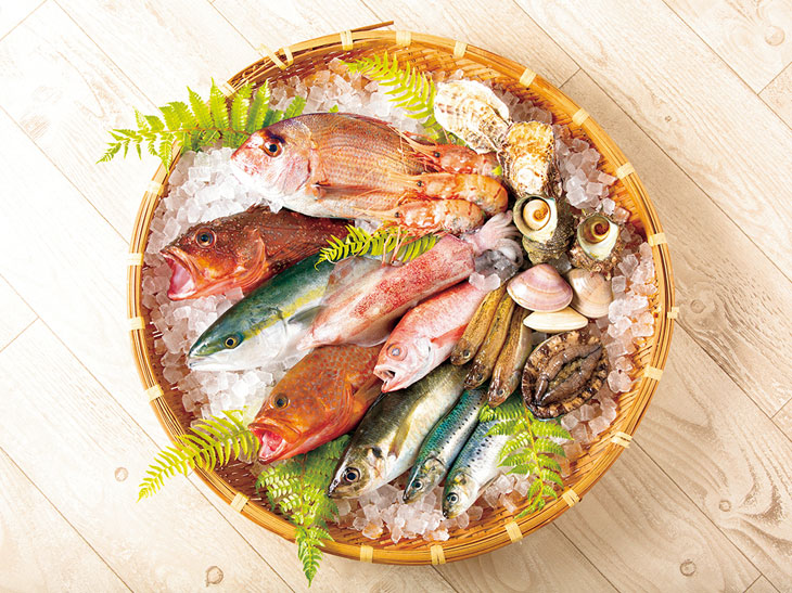週末は海の幸BBQ！ 城崎温泉の「おけしょう鮮魚」が旬の鮮魚の取り寄せ便を開始