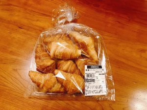 「成城石井　発酵バターのミニクロワッサン」8個入りで399円