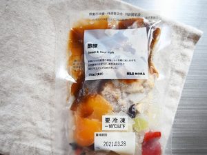 「酢豚」390円（1食分170g）