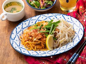 タイ料理の定番「パッタイ」の専門店が新宿に誕生！ その実力とは？