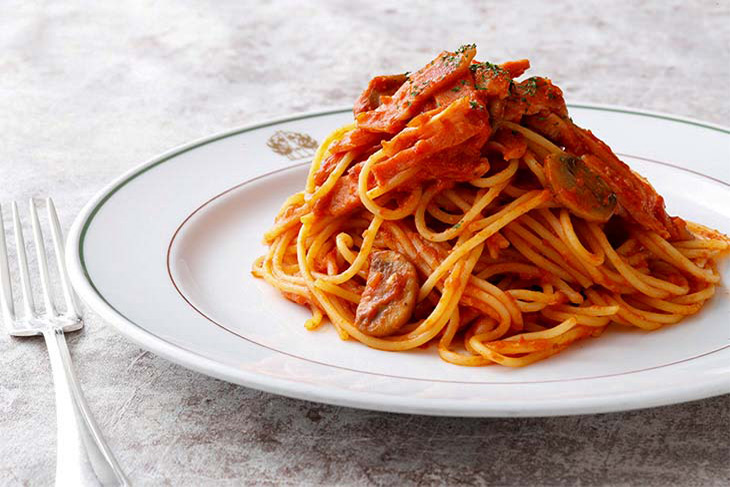 ホテルニューグランドの2代目総料理長・入江茂忠氏が作った元祖「スパゲティ・ナポリタン」