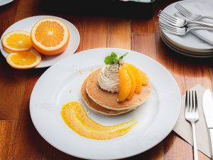 「オレンジとSOYホイップのパンケーキ」1080円