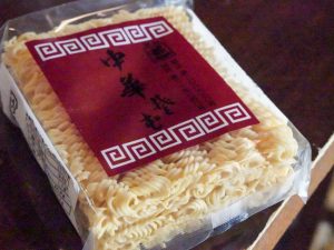 中華乾麺作りの老舗『都一』の「中華そば」を使用