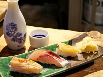 コスパ最高の立ち食い寿司『にぎにぎ一』（中野）で地魚握りを堪能してきた