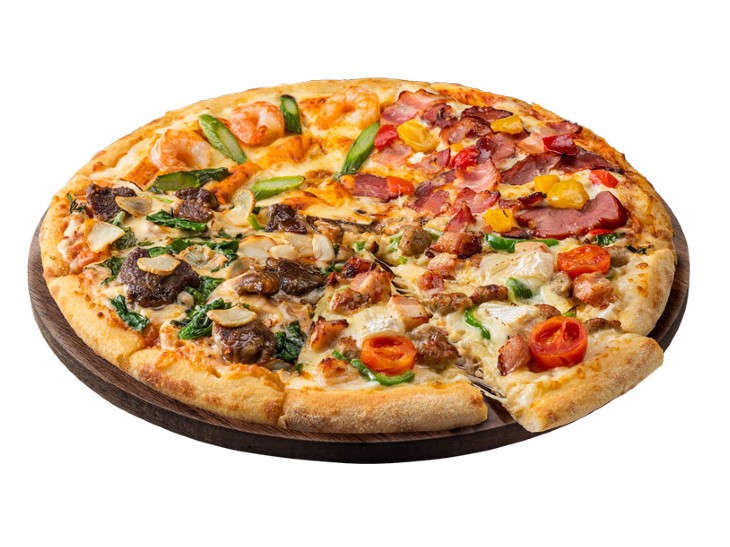 年末年始に食べたい！ 星付きシェフ4名が監修したドミノ・ピザの「クワトロピザ」が超豪華！ 
