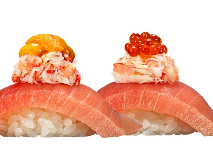年末年始に味わいたい！『かっぱ寿司』の「三段つかみ寿司」が帰ってきた