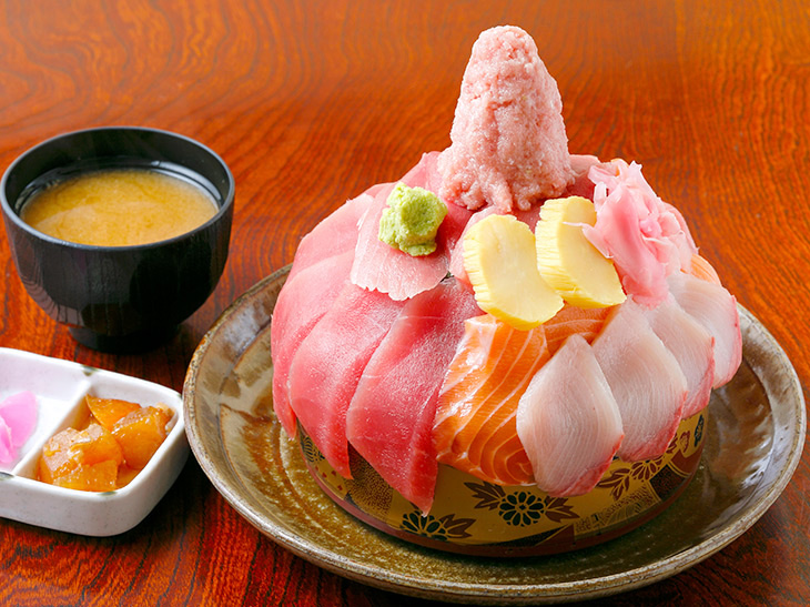 無心にガッつきたい 一度は食べておきたい東京近郊の絶品 デカ盛り丼 5選 ページ 6 食楽web