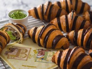1個550円　※4月1日（木）より販売