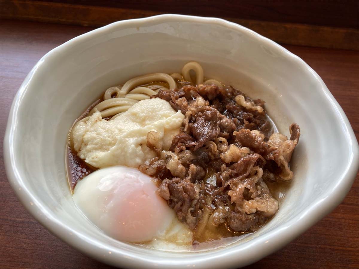 多幸感MAX！『丸亀製麺』の限定メニュー「神戸牛と大和芋のとろ玉うどん」を食べてみた