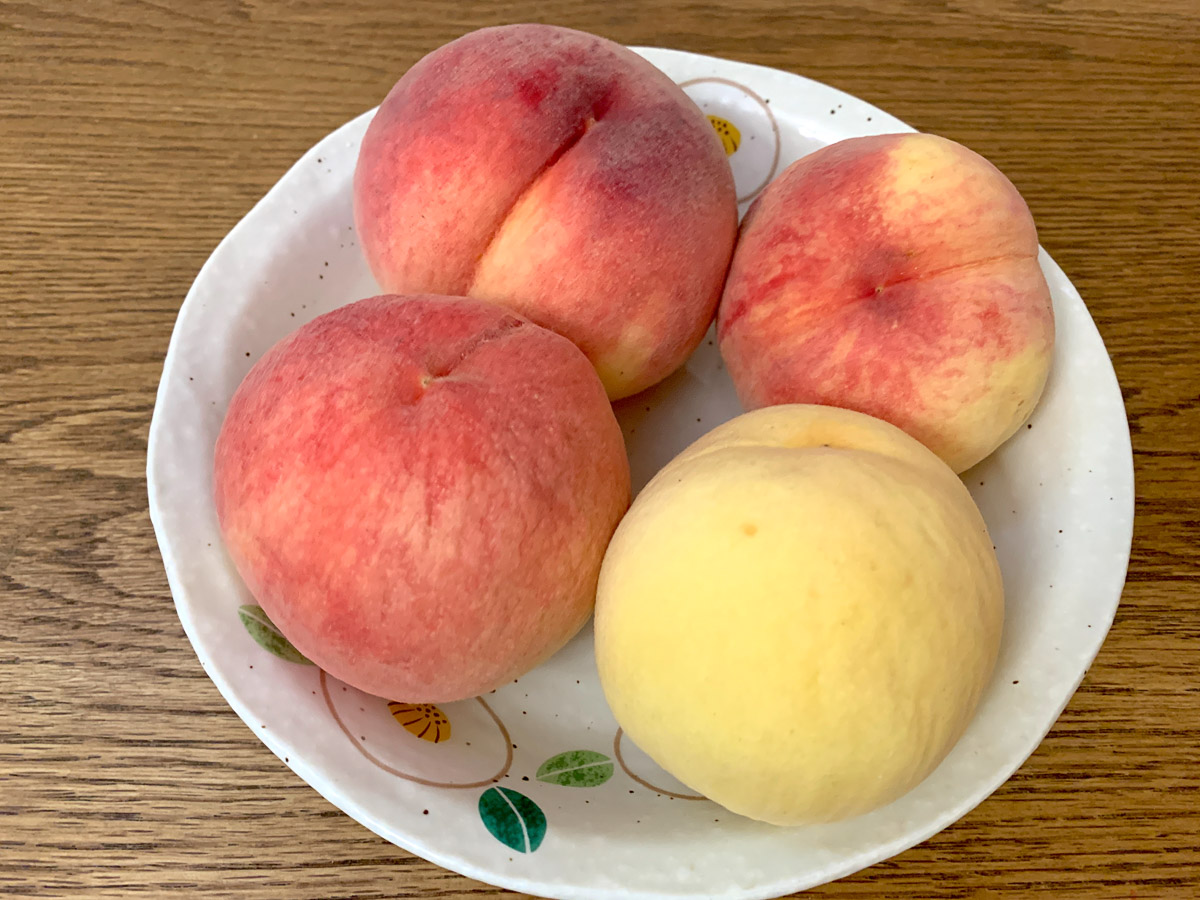 冷やしすぎはNG！ 高野フルーツパーラーが教える桃をおいしく食べるためのコツとは？