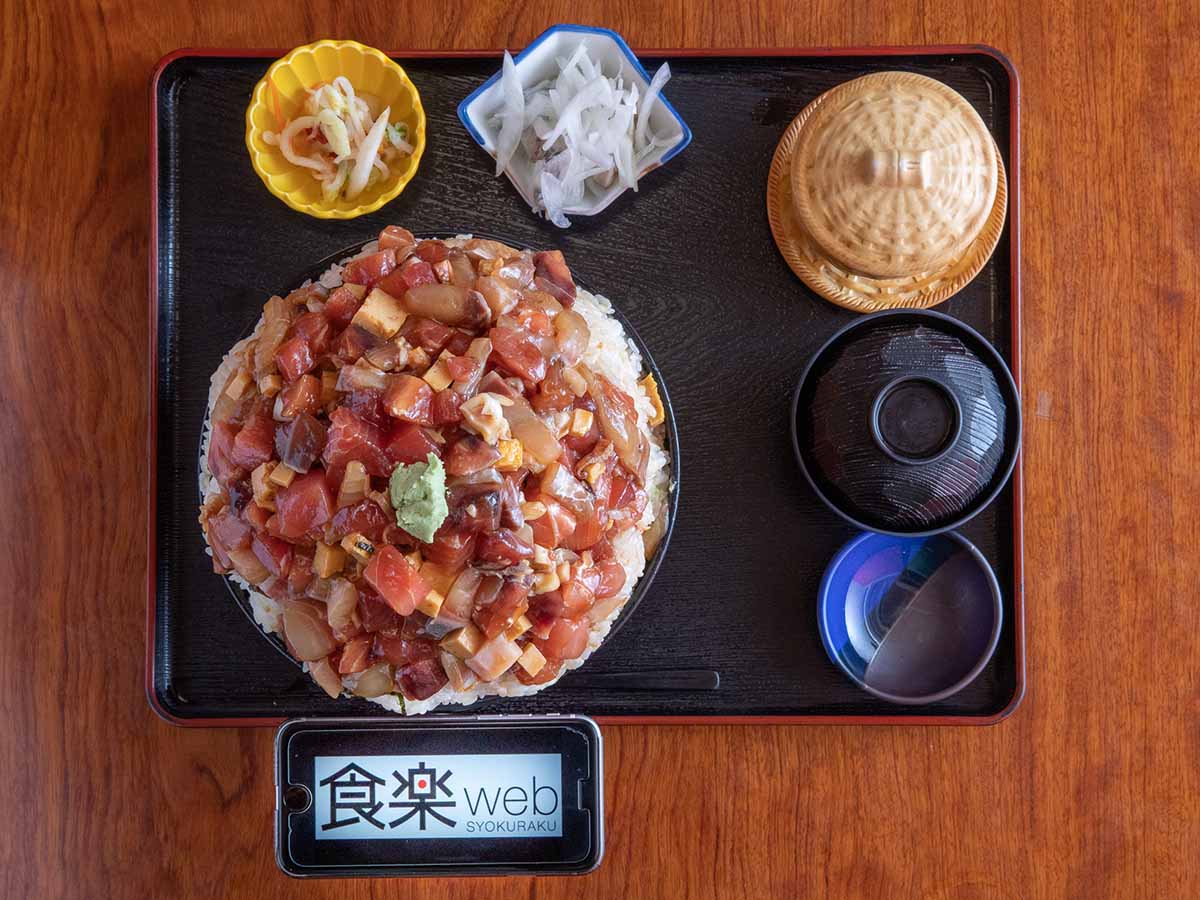 10円で約2 5kg 玄海寿司 東大宮 でメガ盛りすぎる 海鮮丼 を食べてきた ページ 2 食楽web