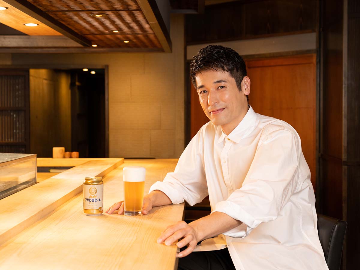 幻の「アサヒ生ビール」が缶になって登場!俳優・佐藤隆太も唸った、通称「マルエフ」の味に迫る