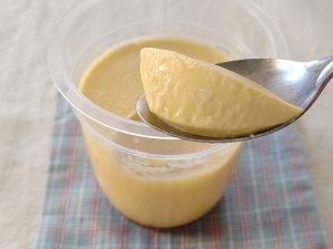 「生クリーム仕込み」では乳脂肪分47％もの濃厚な純生クリームを使用