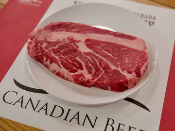 いま熱い注目を集めるカナダビーフの魅力とステーキ肉の旨い焼き方とは？