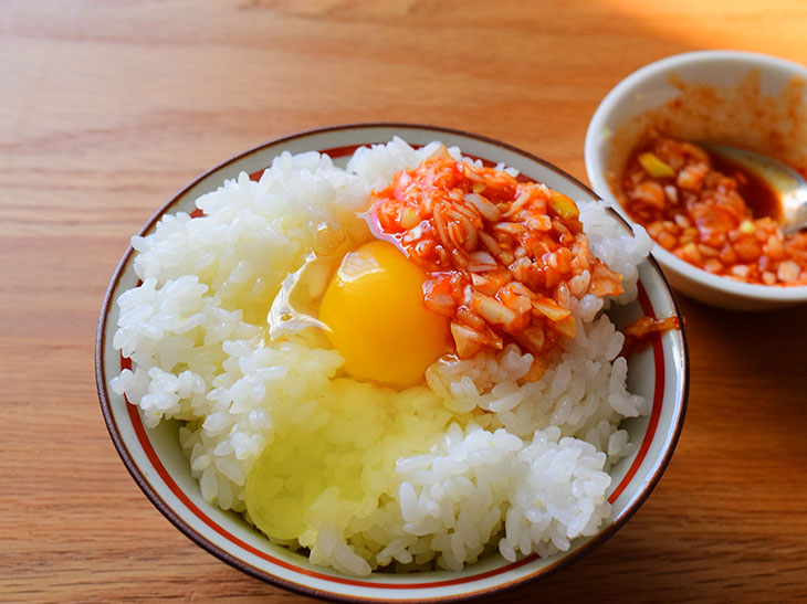 1本で中華＆韓国料理の味になる変幻自在のピリ辛調味料「博多辛醤」が超絶美味