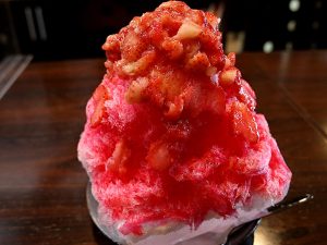 「かき氷 生搾り苺」1100円