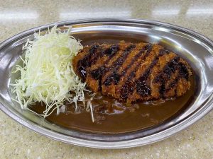 「金沢カレー」の元祖ってどこだ？ 定義と味を確かめに石川県の『カレーのチャンピオン野々市本店』に突撃してきた