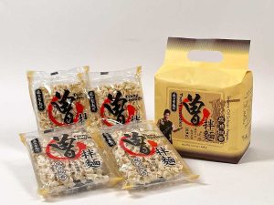 曽拌麺（麻辣山椒風味）4食パック／1620円（税込）