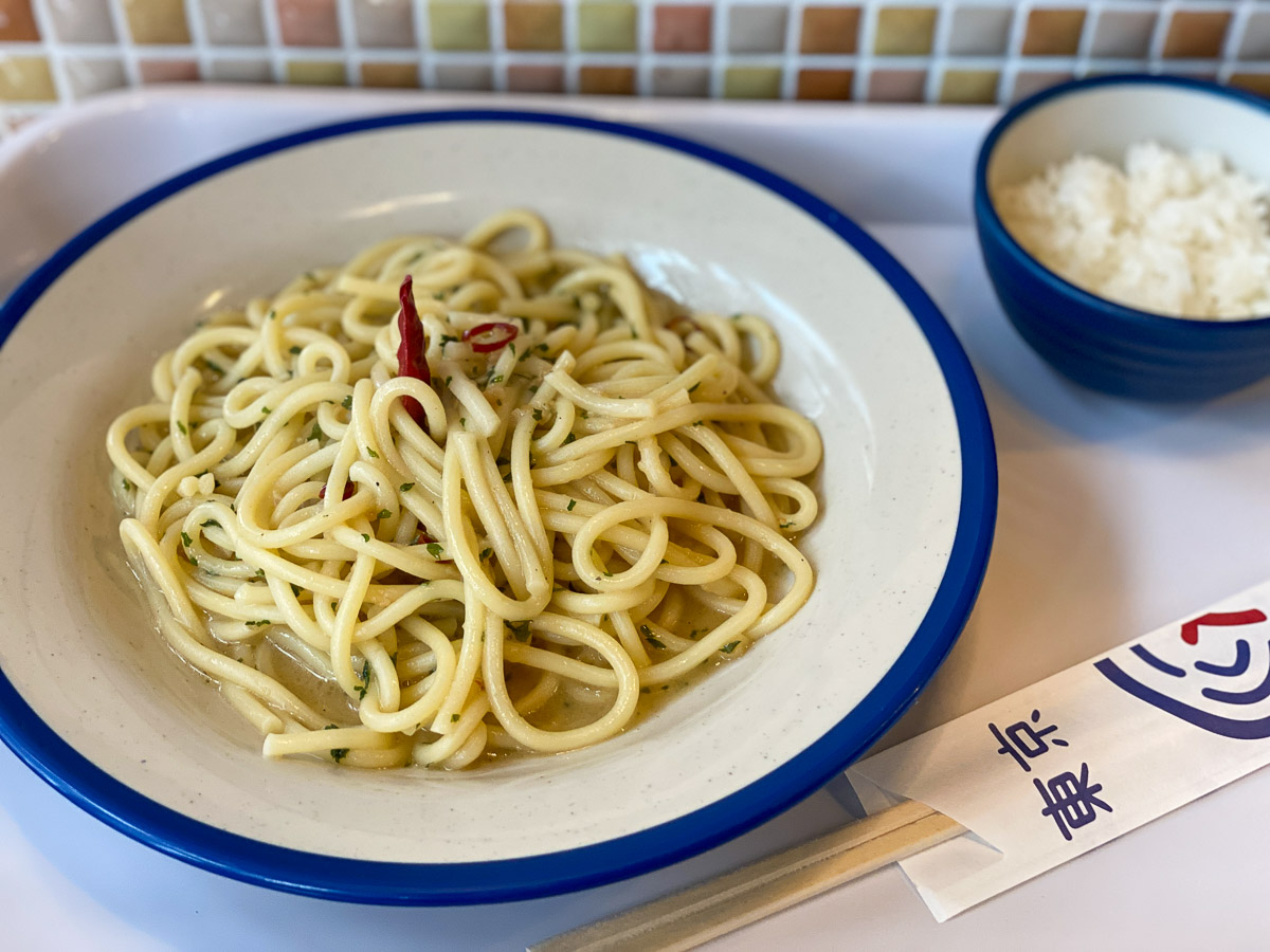 「東京ペペロンチーノ」〆ご飯付き。並600円
