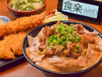 重量1.4kg！ 神奈川・藤沢市のデカ盛り食堂『上州屋』で牛豚丼とエビフライ＆カツで構成されたメガ盛りすぎる「サービス品」を食べてきた