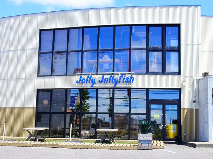 Jolly Jellyfish外観