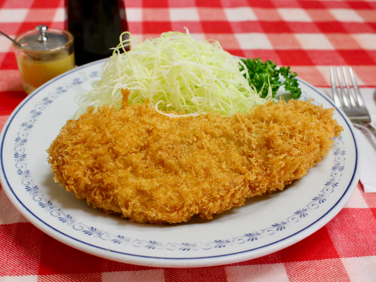 東京で死ぬまでに一度は食べたい一皿！ とんかつやオムライス発祥の元祖洋食店『煉瓦亭』で絶対頼むべき至極の料理とは？
