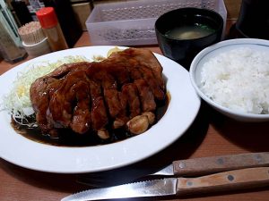 トンテキ定食 メガ 1,550円