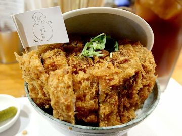 希少部位400gの肉塊！ 日本一分厚い『ちよ松』（大阪）の「特上5センチとじないかつ丼」を食べてきた