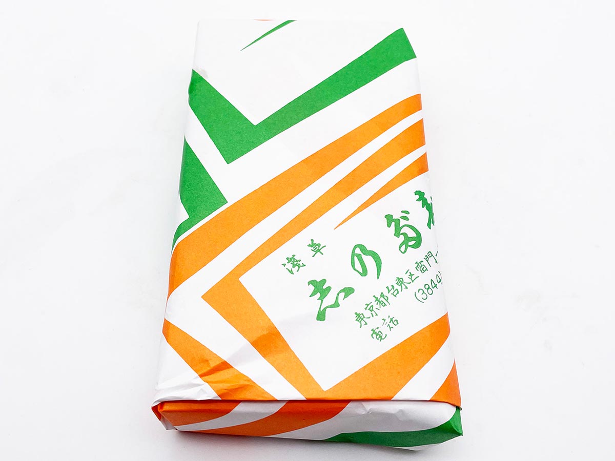『浅草志乃多寿司』の「6個入り」640円（税込）。包装紙がまたかわいくてシビれます