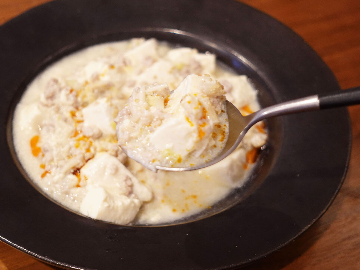 ヨーグルトで麻婆豆腐が作れる！？ 「まるごとSOYカスピ海ヨーグルト」で作る“白い麻婆豆腐”が旨すぎた 