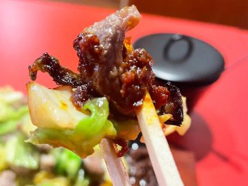 博多B級グルメ“博多式焼肉”が東京のド真ん中で食べられる！ 専門店『鉄板焼肉KINTO』（神保町）に行ってきた