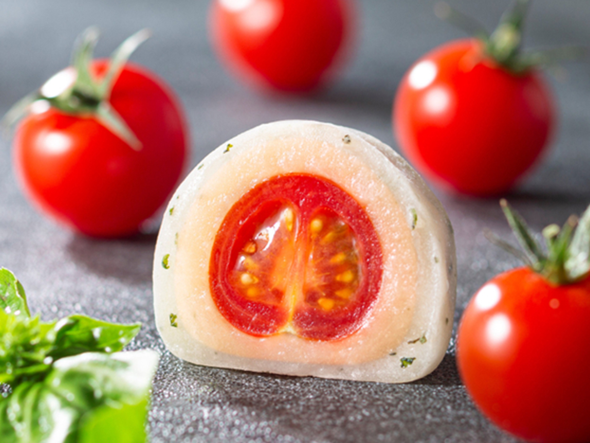あの『亀屋万年堂』が作ったイタリアンな大福「完熟トマト大福」とは！？