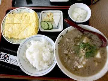 行列必至！ 大阪の名店『一富士食堂』で「肉吸い＆出し巻き」の最強定食を食べてきた
