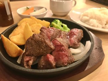 銀座でめちゃ旨なステーキ屋みっけ！『KOBE BEEF STEAK ROKKO』の神戸牛ステーキランチがウマすぎた！